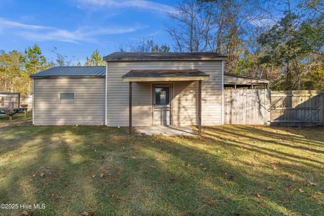 842 Mill Creek Road, Newport, NC 28570