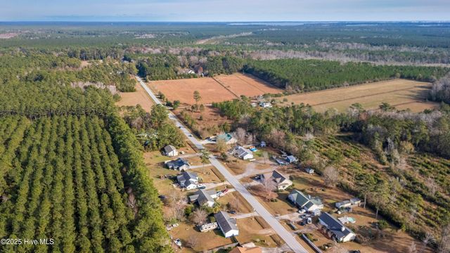 842 Mill Creek Road, Newport, NC 28570