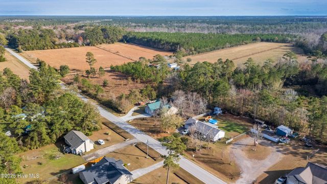 842 Mill Creek Road, Newport, NC 28570