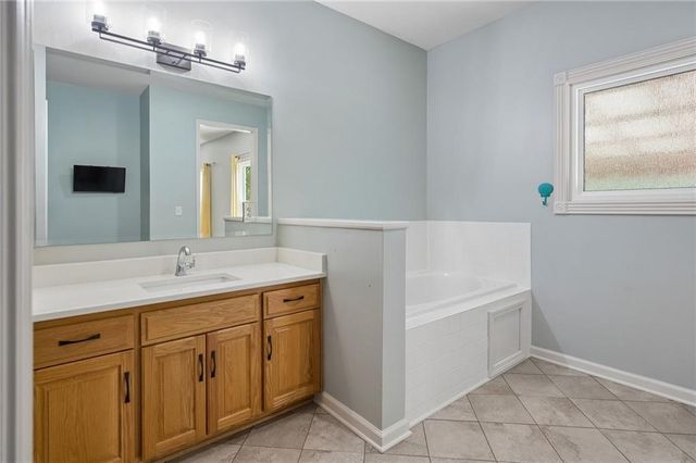 20929 Maple Terrace, Spring Hill, KS 66083
