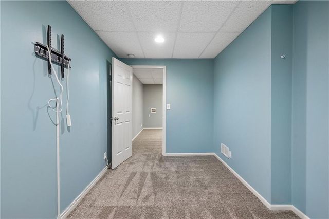 20929 Maple Terrace, Spring Hill, KS 66083