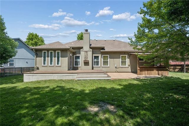 20929 Maple Terrace, Spring Hill, KS 66083