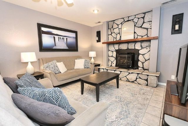 2514 Mittleman Court, Valley Springs, CA 95252