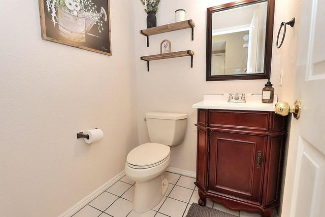 2514 Mittleman Court, Valley Springs, CA 95252