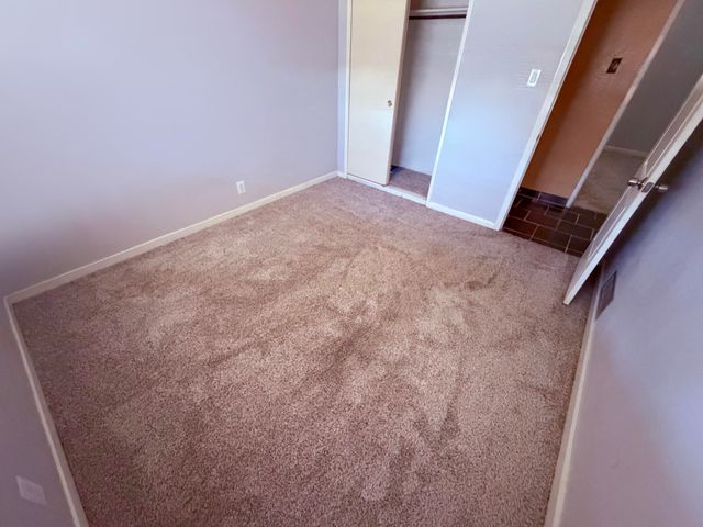 736 Kentucky Street SE, Albuquerque, NM 87108