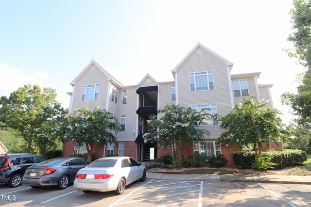 2520 Friedland 202, Raleigh, NC 27617