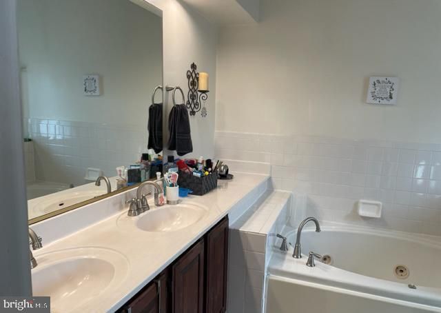 8023 TANWORTH CT, Springfield, VA 22152