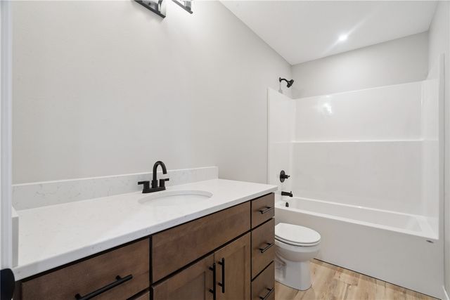 2398 Bluegrass Street, Marion, IA 52302