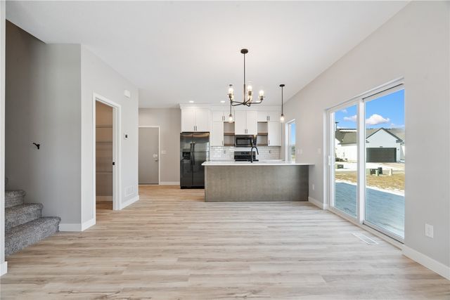 2398 Bluegrass Street, Marion, IA 52302