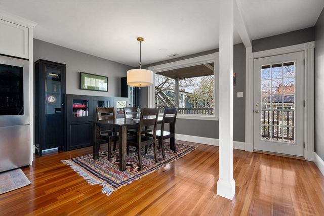 118 Kinnaird St 3, Cambridge, MA 02139