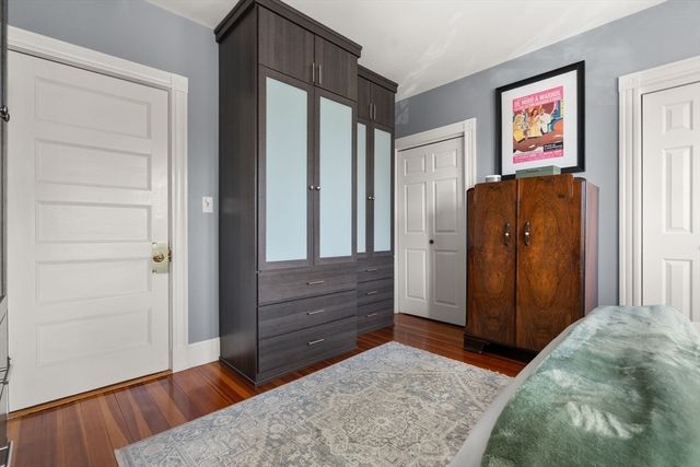 118 Kinnaird St 3, Cambridge, MA 02139