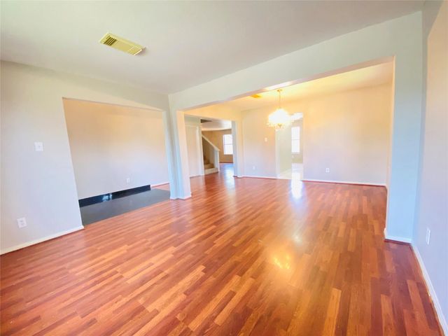 11019 Cayman Mist Drive, Houston, TX 77075