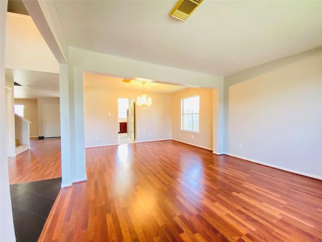 11019 Cayman Mist Drive, Houston, TX 77075