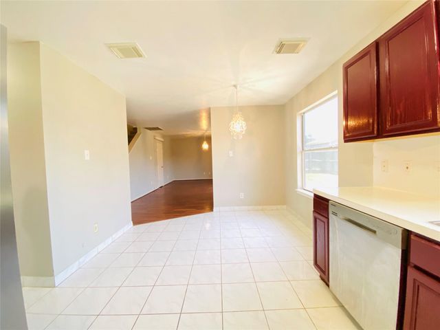 11019 Cayman Mist Drive, Houston, TX 77075