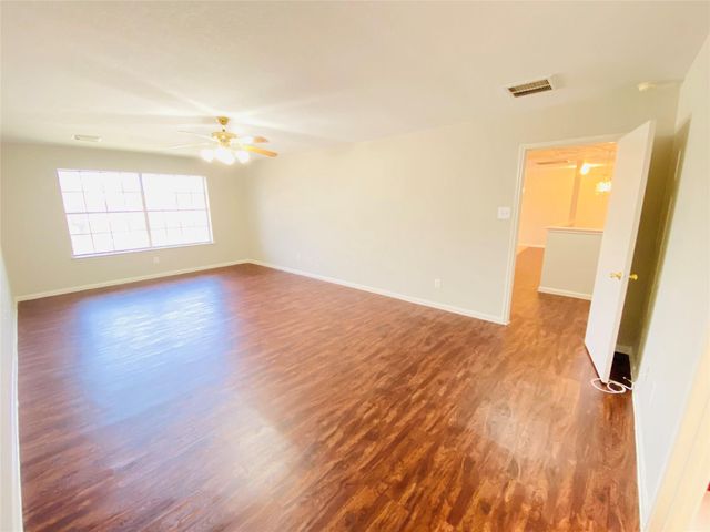 11019 Cayman Mist Drive, Houston, TX 77075