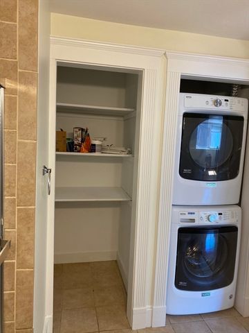 144 Washington Street 8, Peabody, MA 01960