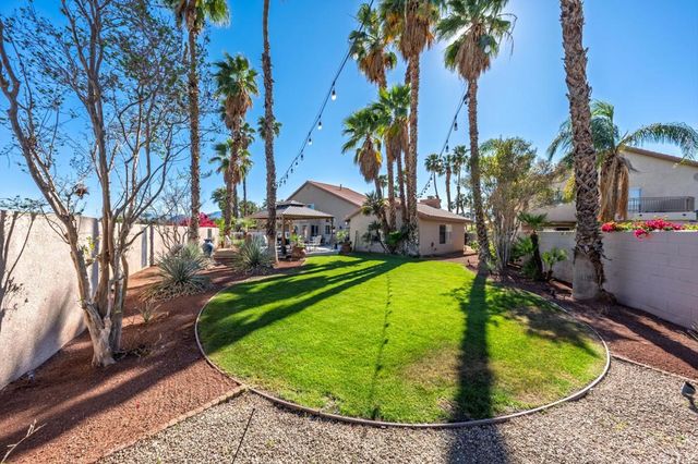 76984 Sheffield Court, Palm Desert, CA 92211