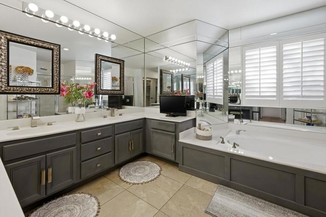 76984 Sheffield Court, Palm Desert, CA 92211