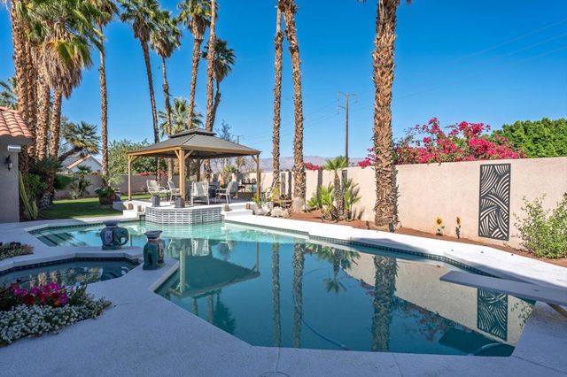 76984 Sheffield Court, Palm Desert, CA 92211