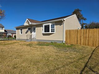 9 Cypress Avenue, Bay Shore, NY 11706