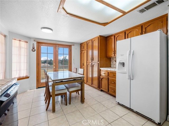 27921 Evergreen, Helendale, CA 92342