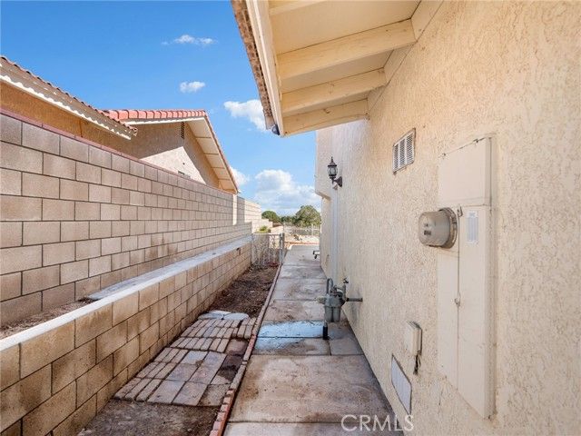 27921 Evergreen, Helendale, CA 92342