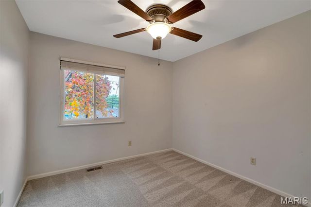 9343 Mackenzie Circle Drive, Affton, MO 63123