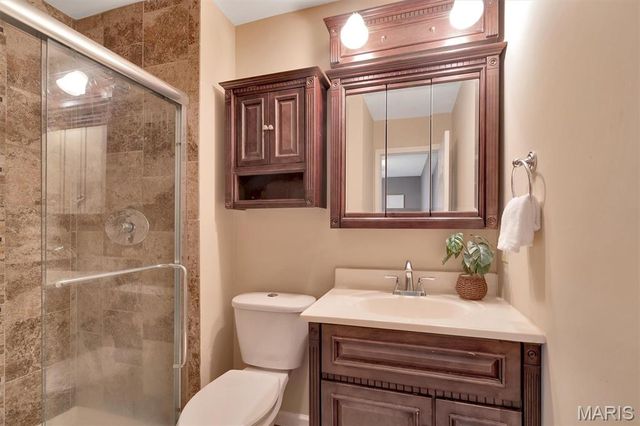 9343 Mackenzie Circle Drive, Affton, MO 63123