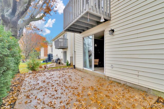 9343 Mackenzie Circle Drive, Affton, MO 63123