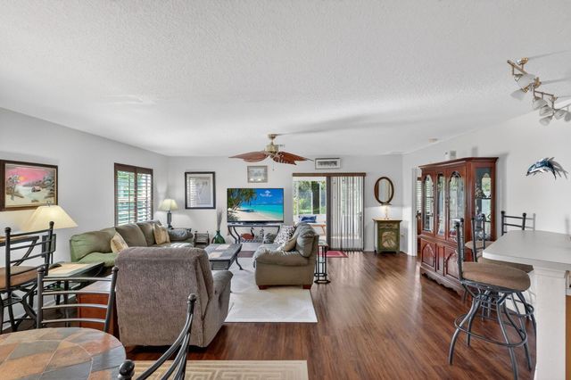 111 Camino Del Rio, Port St Lucie, FL 34952