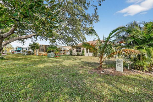 111 Camino Del Rio, Port St Lucie, FL 34952