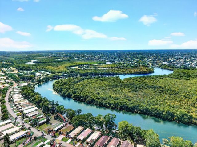 111 Camino Del Rio, Port St Lucie, FL 34952