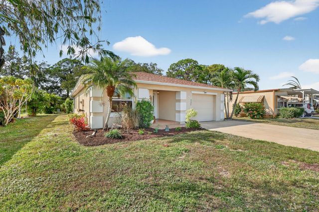 111 Camino Del Rio, Port St Lucie, FL 34952