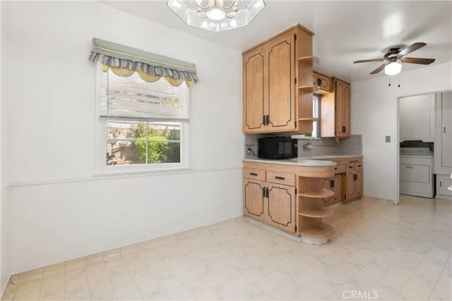 1815 W Riverside Drive, Burbank, CA 91506