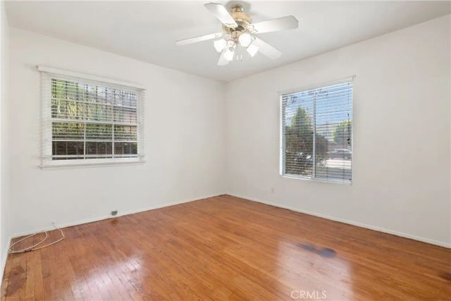 1815 W Riverside Drive, Burbank, CA 91506