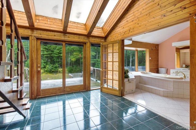 757 Bogart Road, Catskill, NY 12414