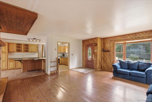757 Bogart Road, Catskill, NY 12414