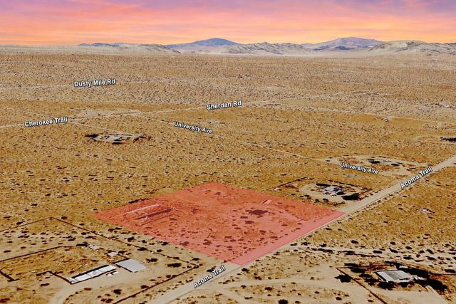 3722 Acoma Trail, Landers, CA 92285