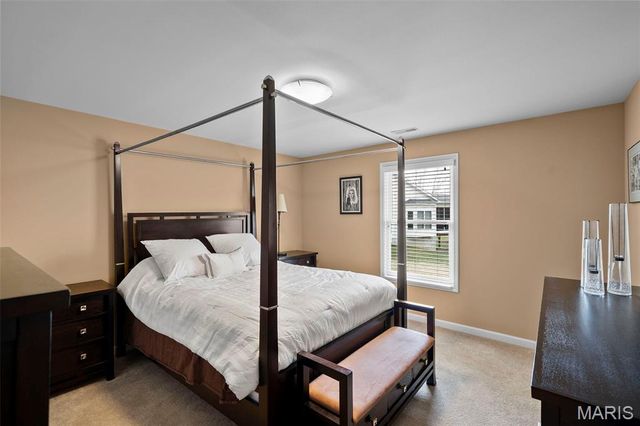 160 Dornoch Drive, St Charles, MO 63301