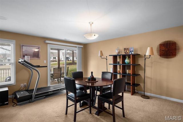 160 Dornoch Drive, St Charles, MO 63301