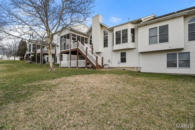 160 Dornoch Drive, St Charles, MO 63301