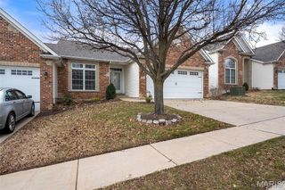 160 Dornoch Drive, St Charles, MO 63301