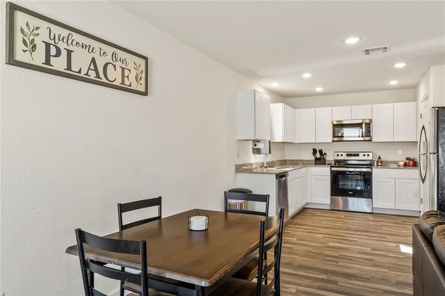 5546 S Glacier Creek Road, Fort Mohave, AZ 86426