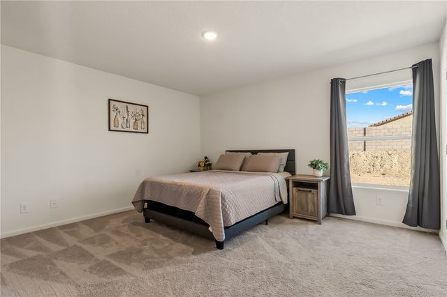 5546 S Glacier Creek Road, Fort Mohave, AZ 86426