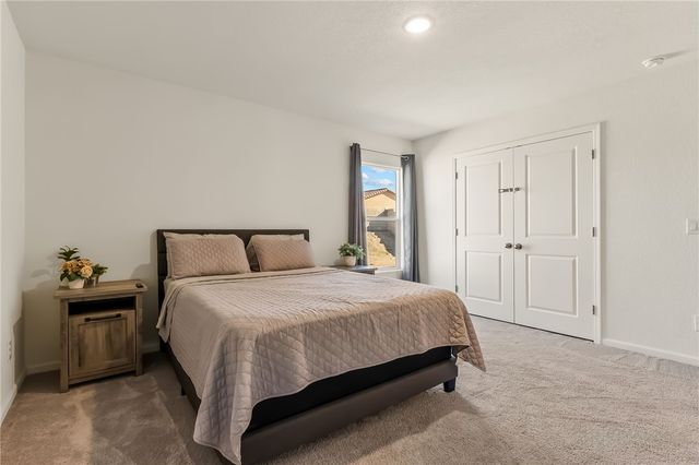 5546 S Glacier Creek Road, Fort Mohave, AZ 86426