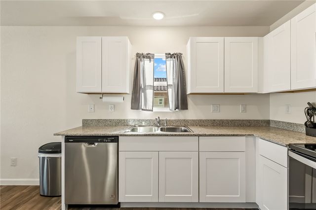 5546 S Glacier Creek Road, Fort Mohave, AZ 86426