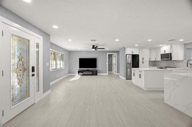 232 PINECREST DRIVE, Palm Harbor, FL 34683