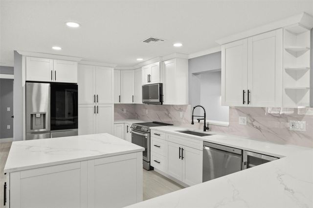 232 PINECREST DRIVE, Palm Harbor, FL 34683