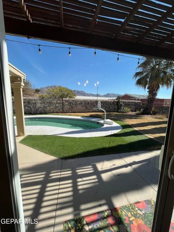 1424 CLOUD RIDGE Drive, El Paso, TX 79912