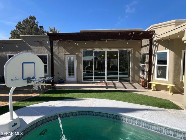 1424 CLOUD RIDGE Drive, El Paso, TX 79912